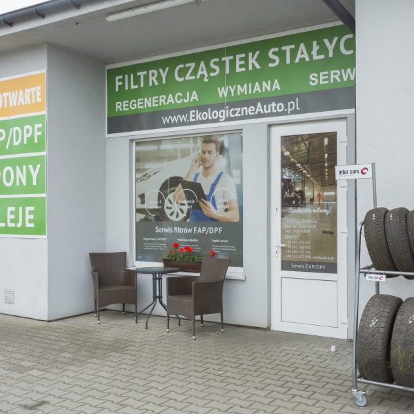 _G7C4799_1 _G7C4799_1